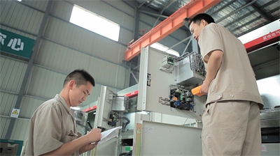 紫電公司設備質(zhì)檢團隊